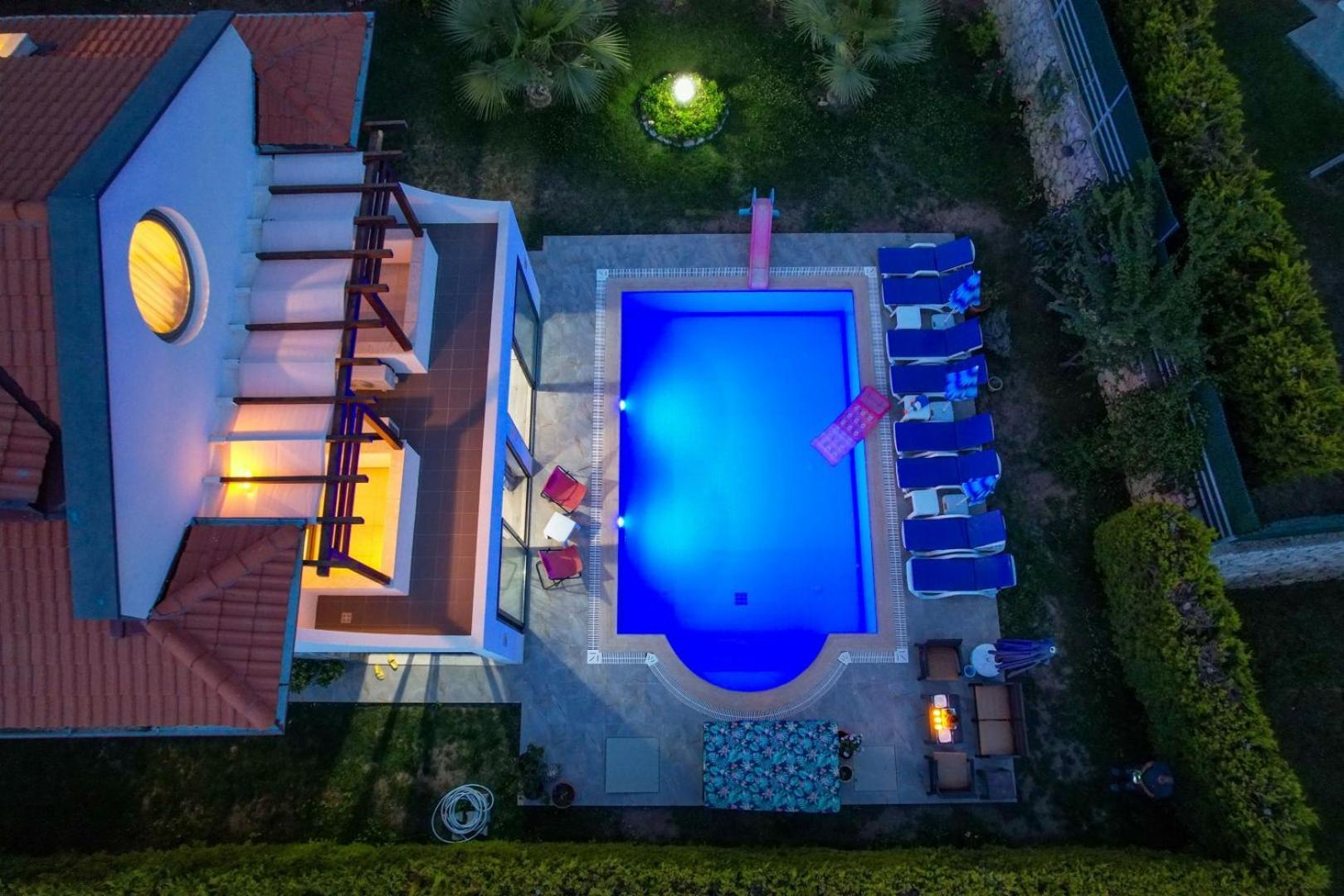 Lorenzo- 4 Bedroom Holiday Villa In Hisaronu Villa Fethiye