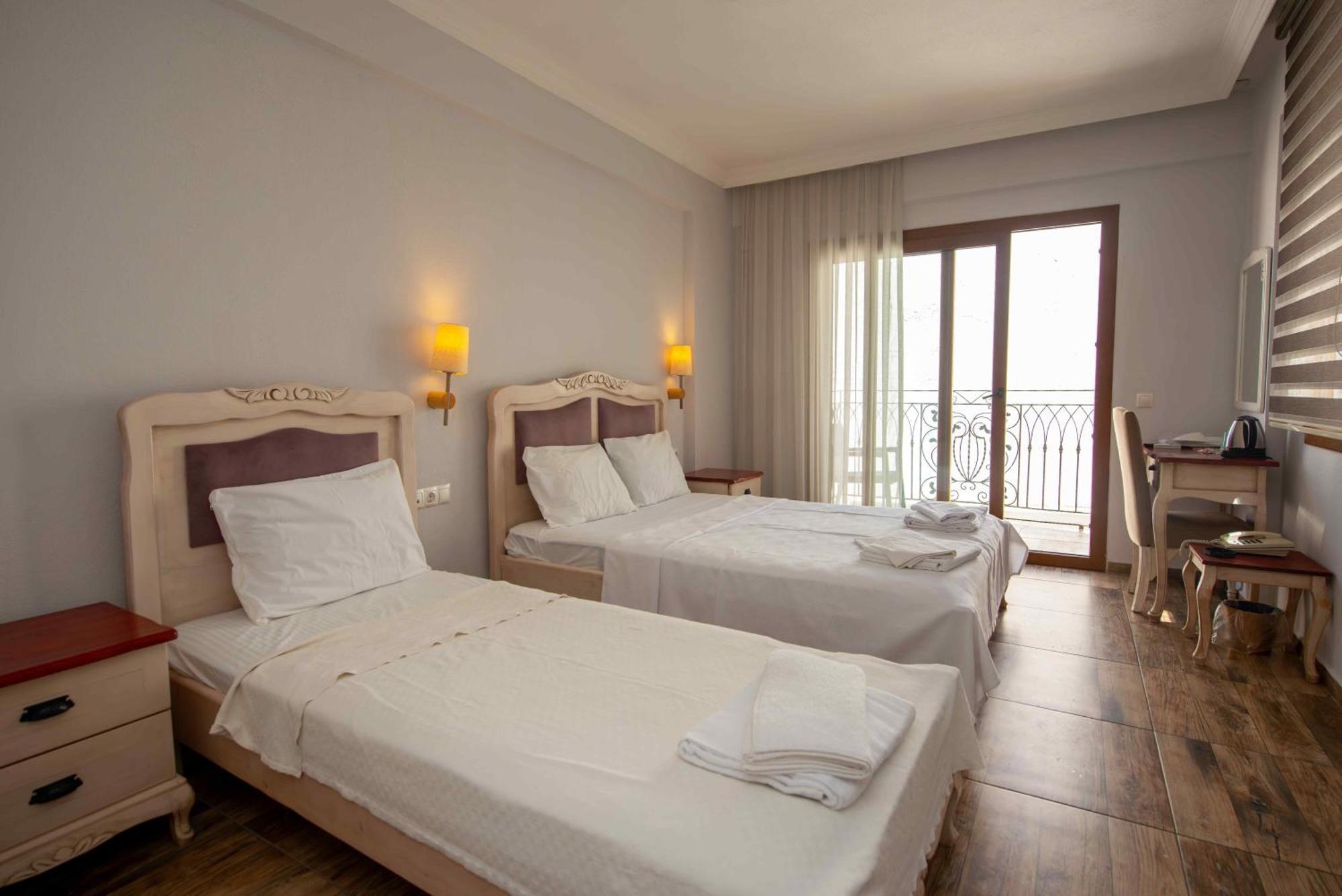 Q&s Cennet Life 3* Fethiye