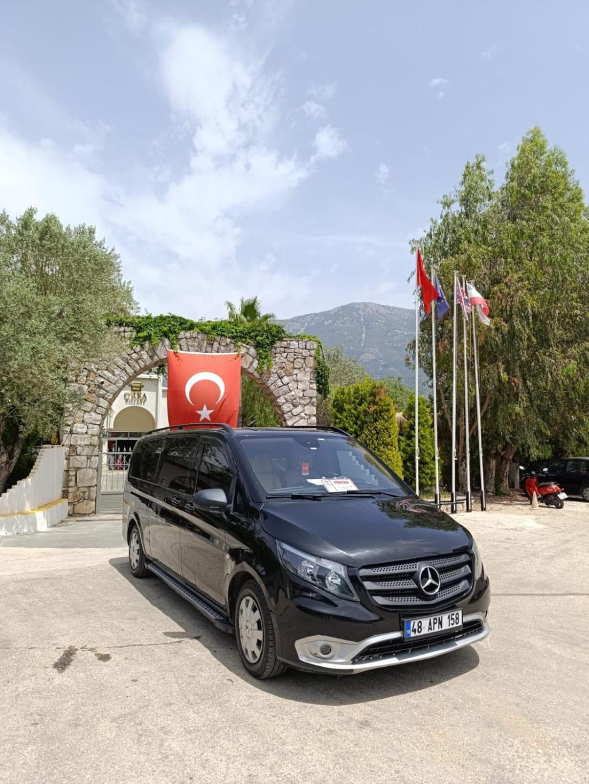 White House * Fethiye