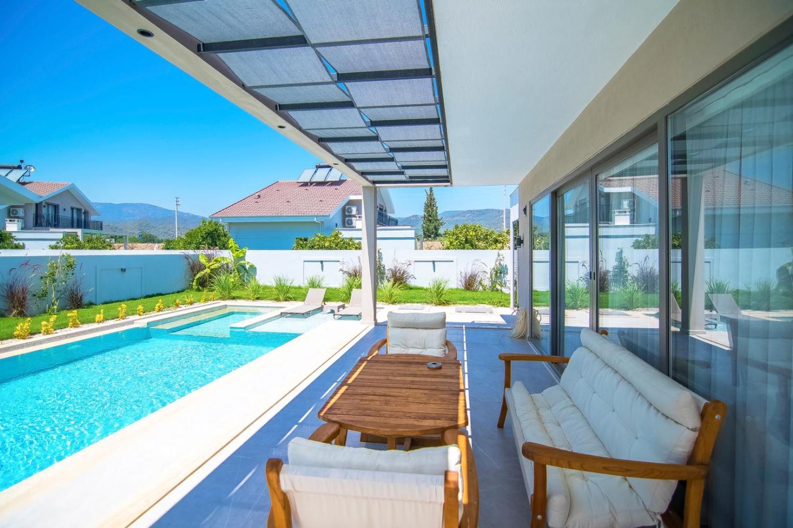 Villa Plaja Yakin Lueks