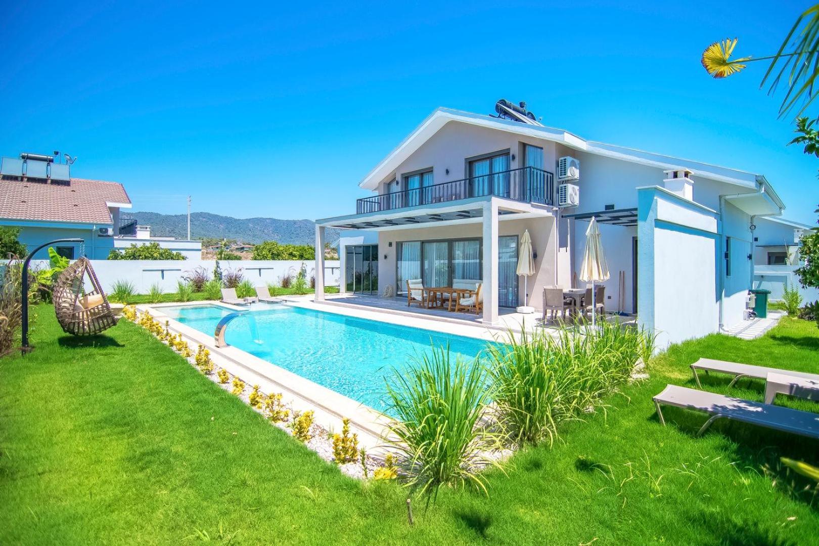 Villa Plaja Yakin Lueks