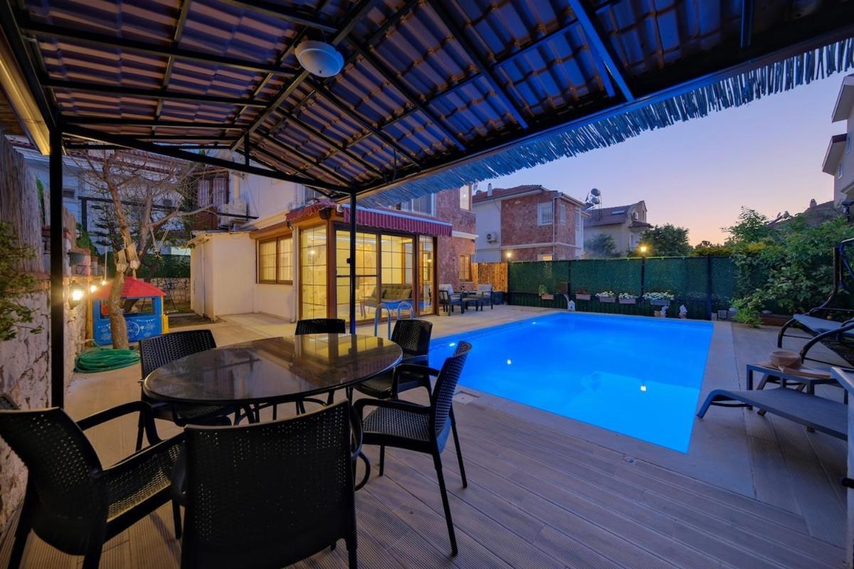 Ilyaholidayhomes Ekinoks Villa *