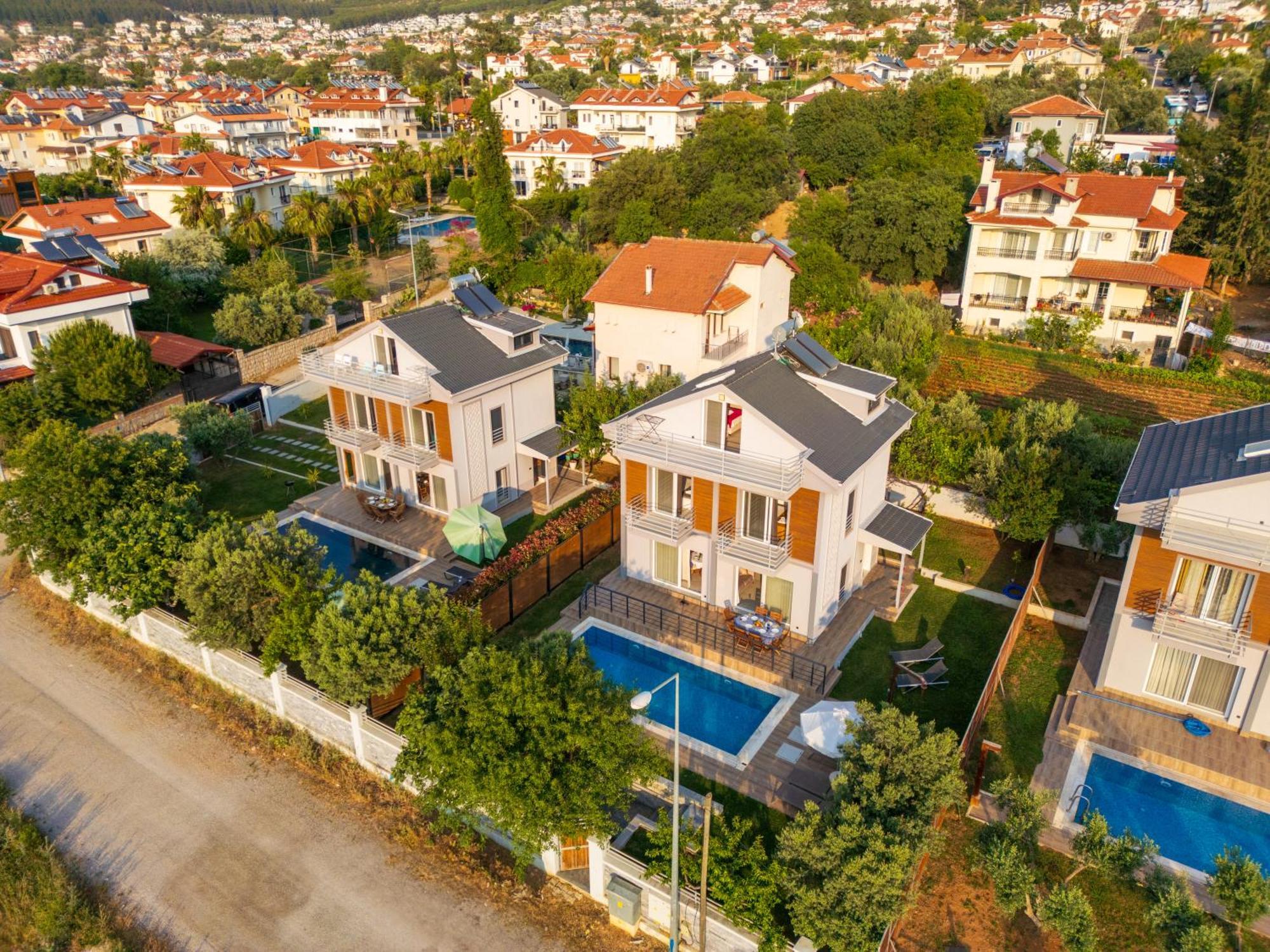 Lidya 3 Bedroom Close To Oeluedeniz Villa
