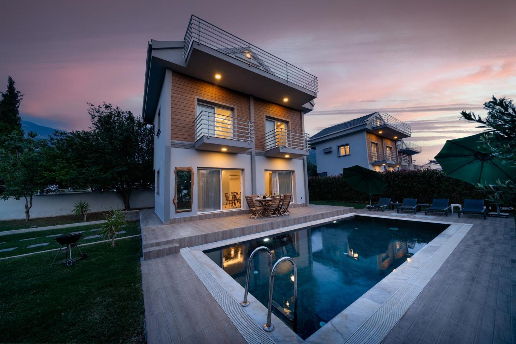 Lidya 3 Bedroom Close To Oeluedeniz