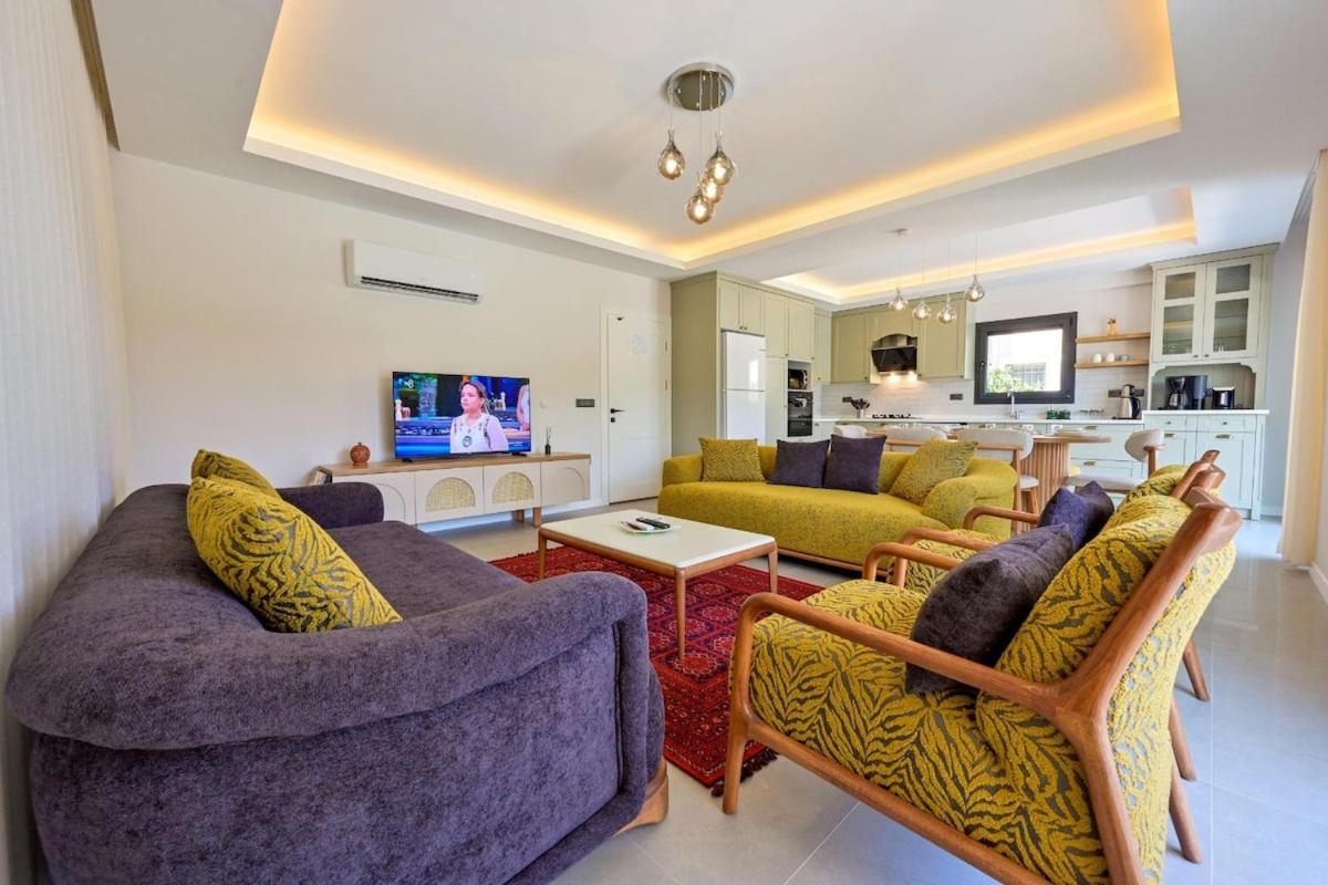 Villa Luxury In The Center Of - Ezel Hanim