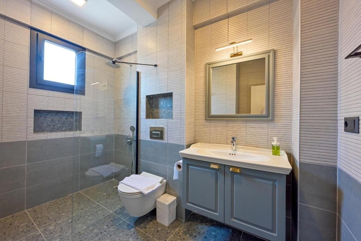 Villa Luxury In The Center Of - Ezel Hanim