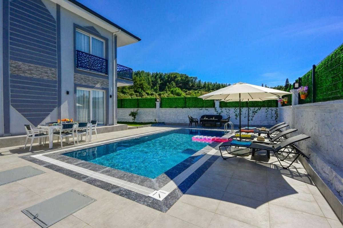 Villa Spacious For Large Families - Egeden 2