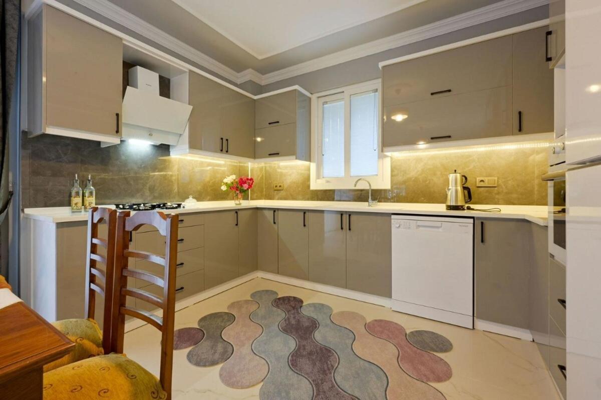 Villa Spacious For Large Families - Egeden 2 *