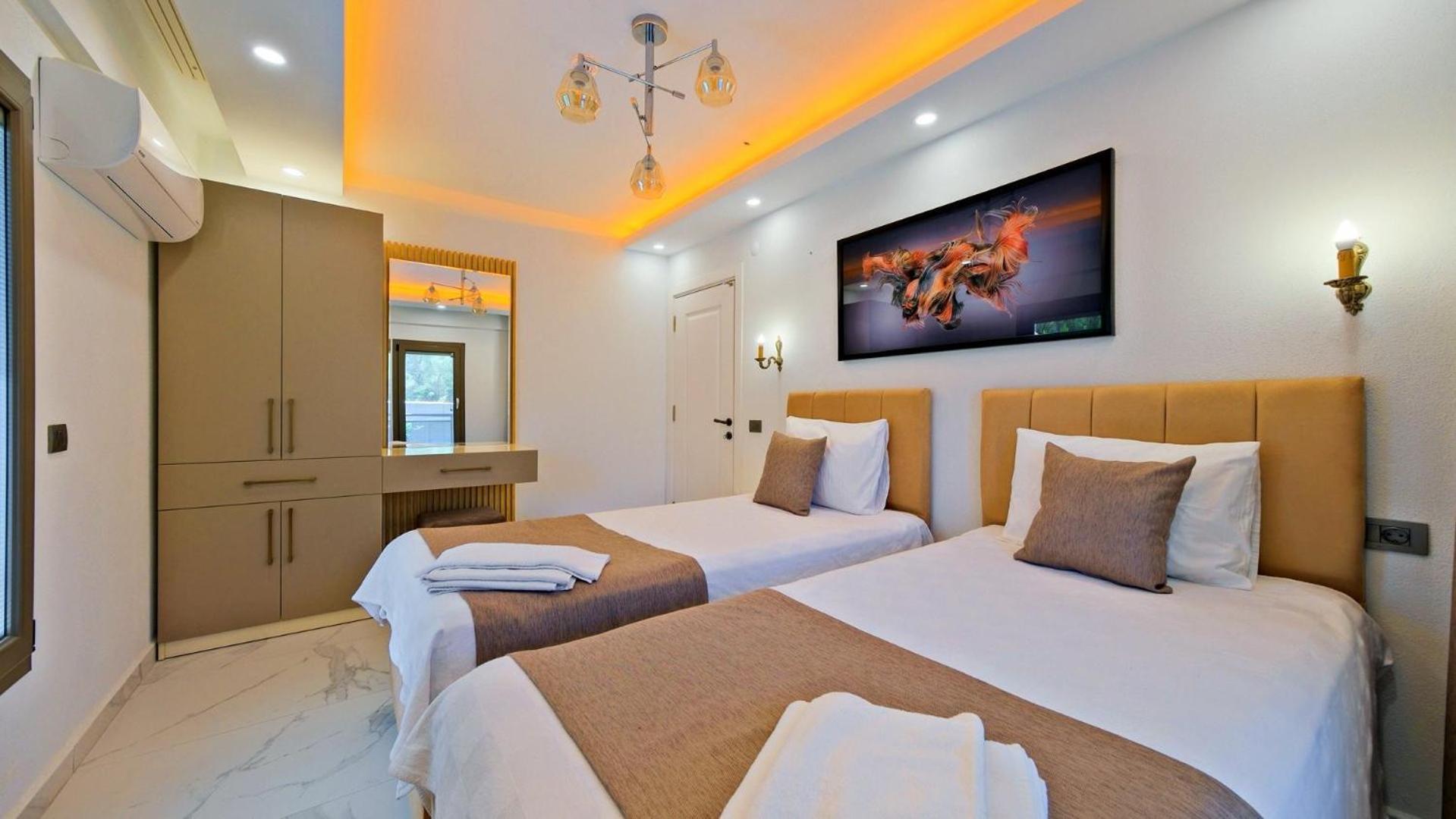 Oludeniz 4 Bedroom 9441 Villa *