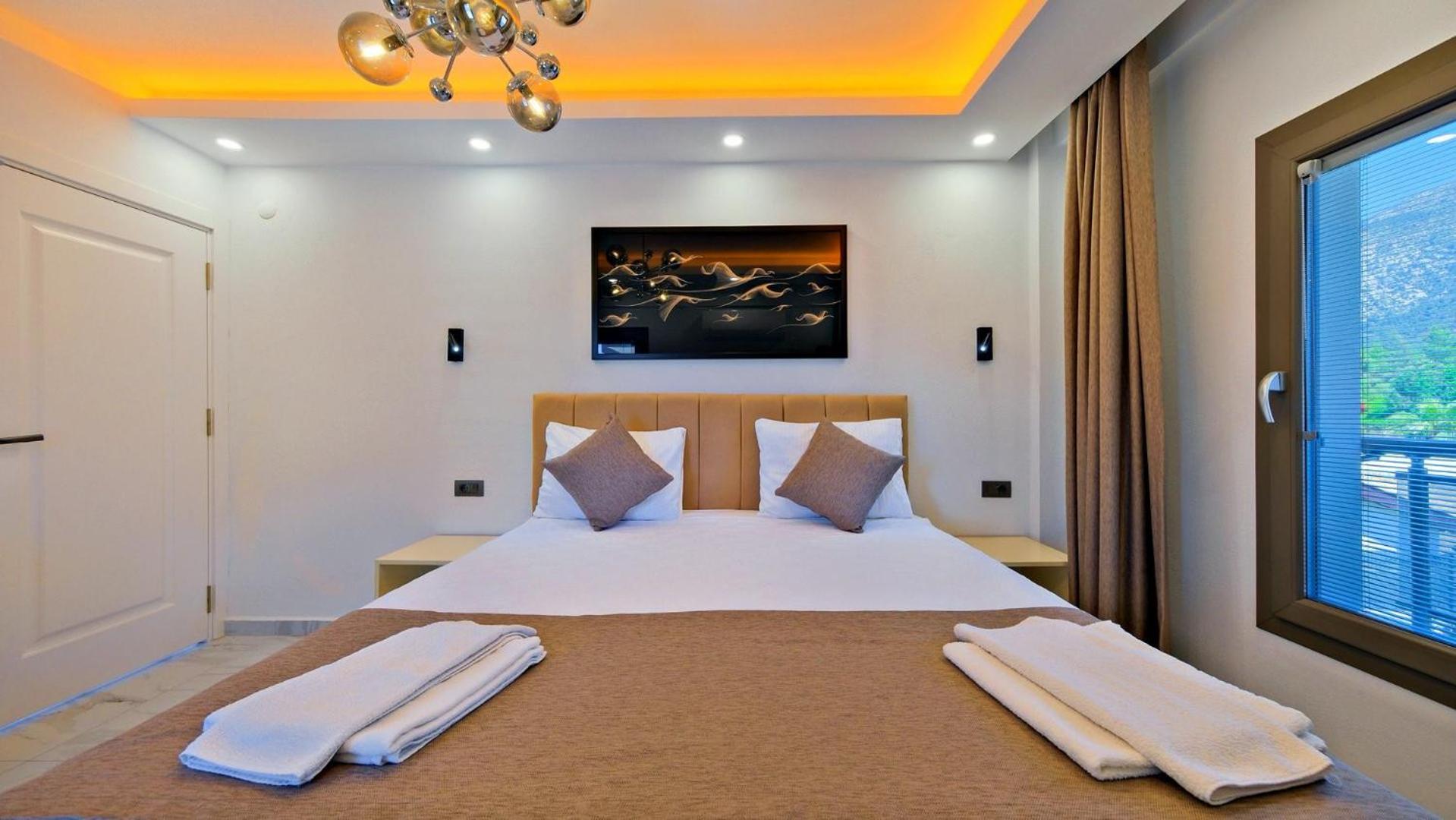 Oludeniz 4 Bedroom 9441 Villa Fethiye