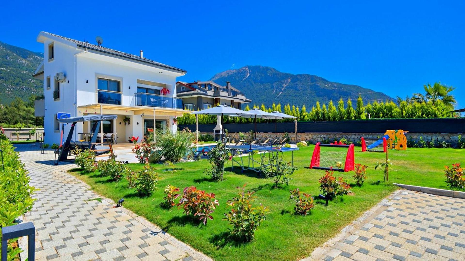 Villa Oludeniz 4 Bedroom 9441