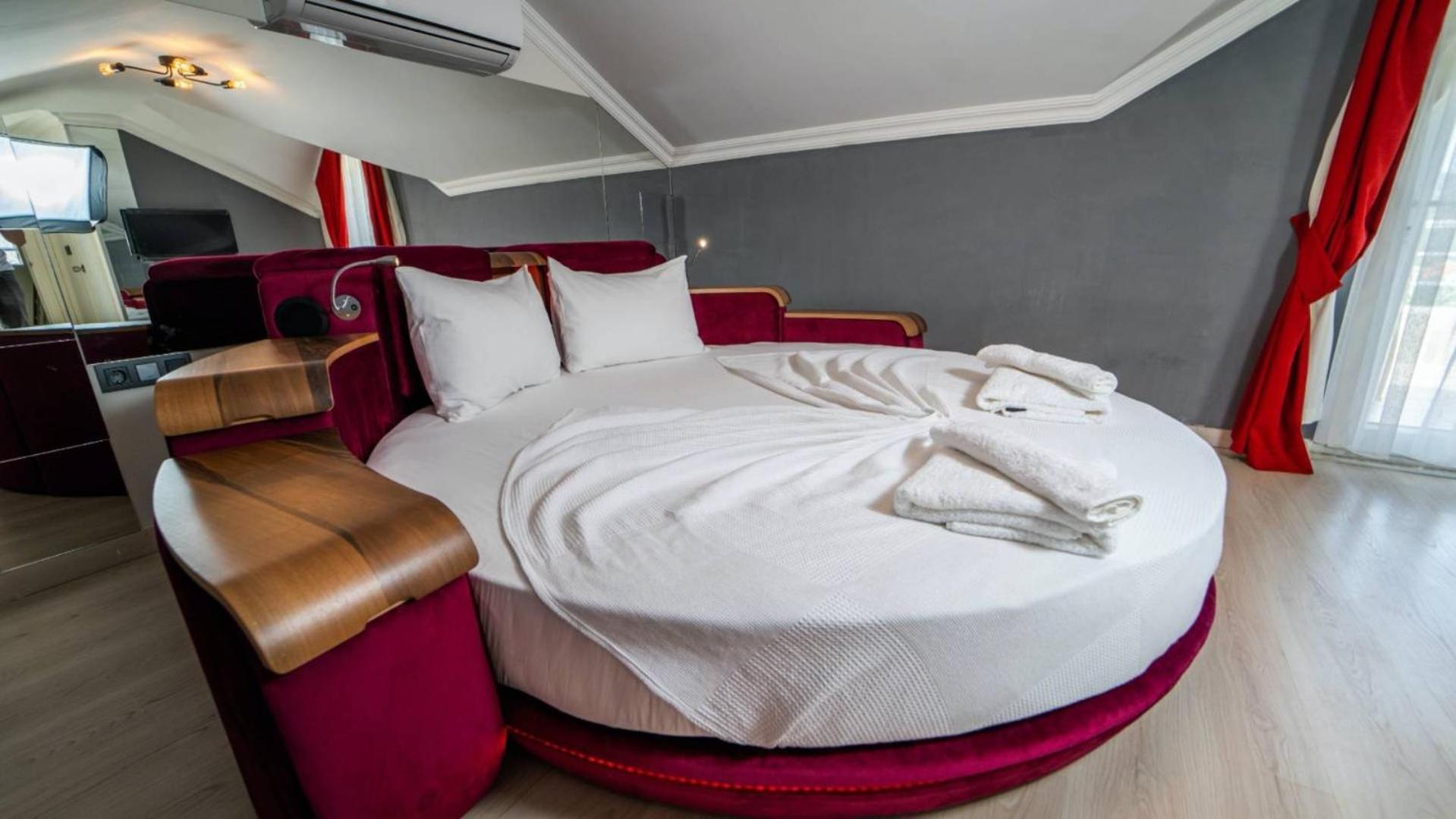 Oludeniz 3 Bedroom - 8904 Villa Fethiye