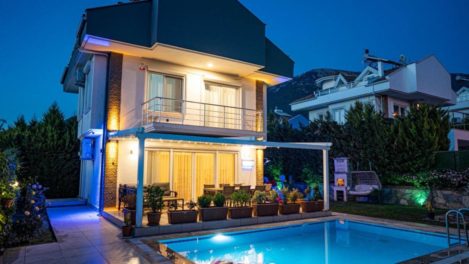 Oludeniz 3 Bedroom - 8904 Villa