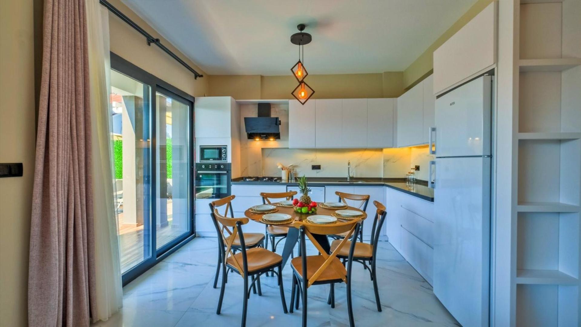 Villa 4 Bedroom - 9269 *