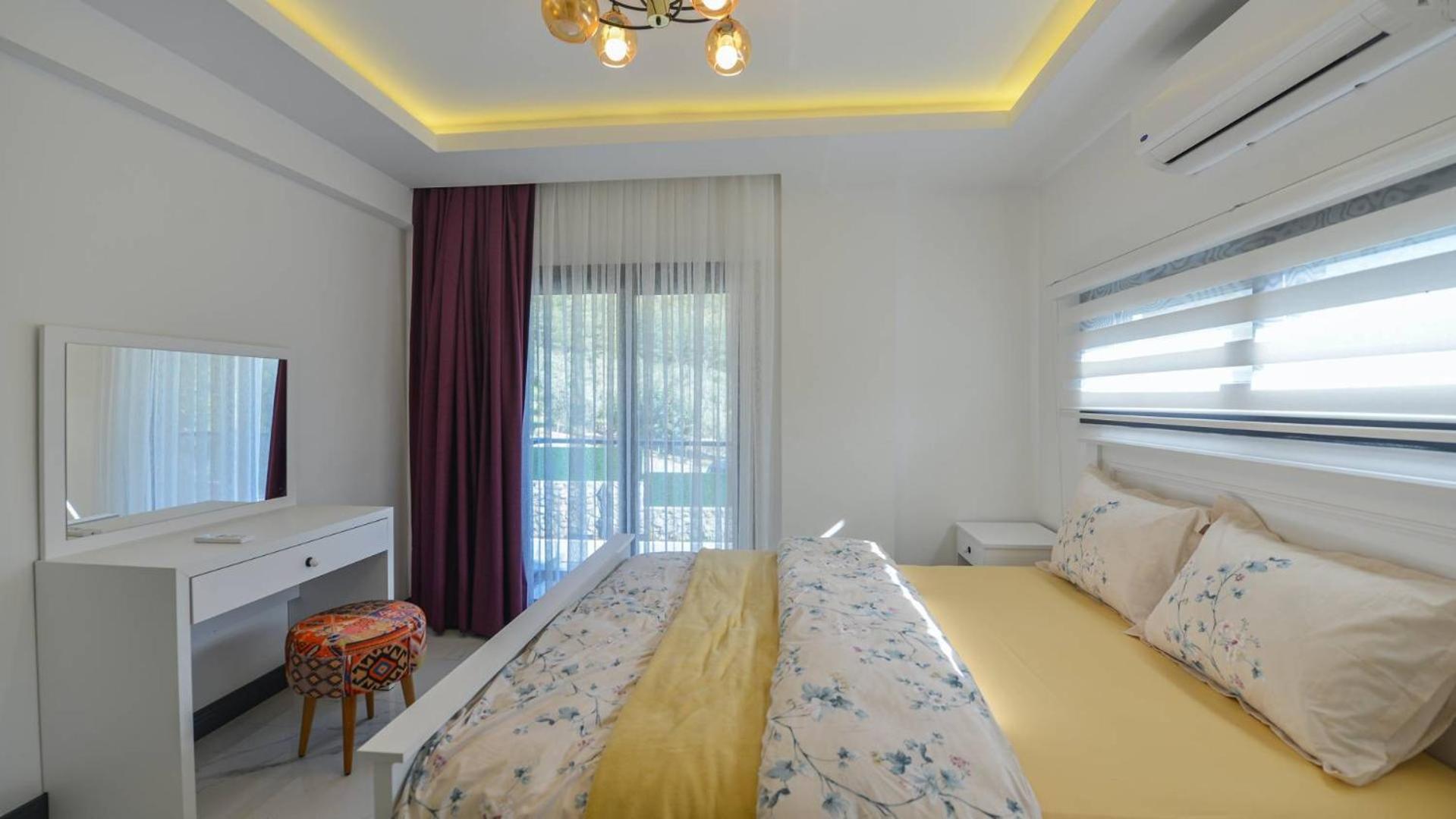 Villa Oludeniz 4 Bedroom 2404 Fethiye