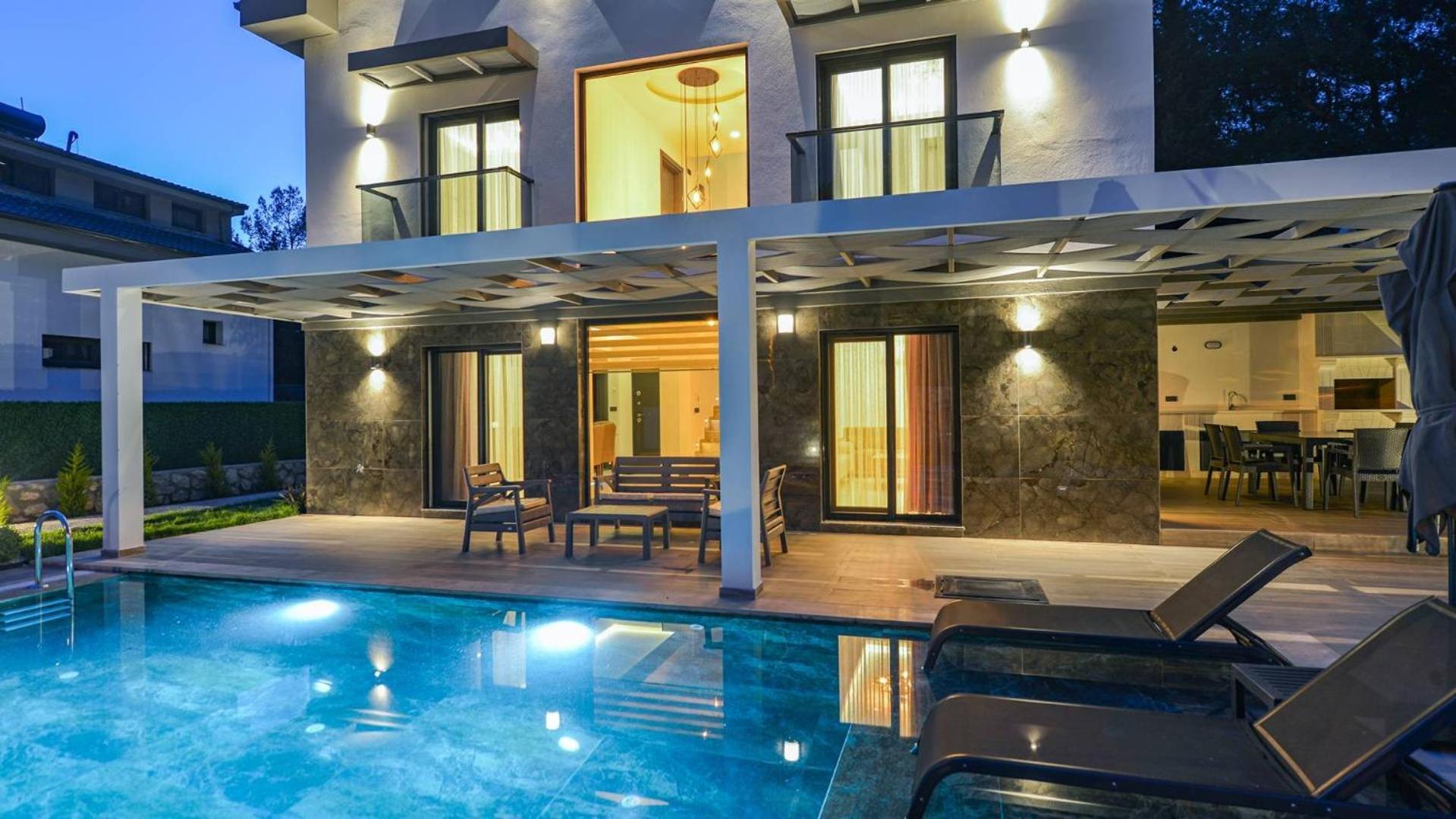 Villa Oludeniz 4 Bedroom 2404