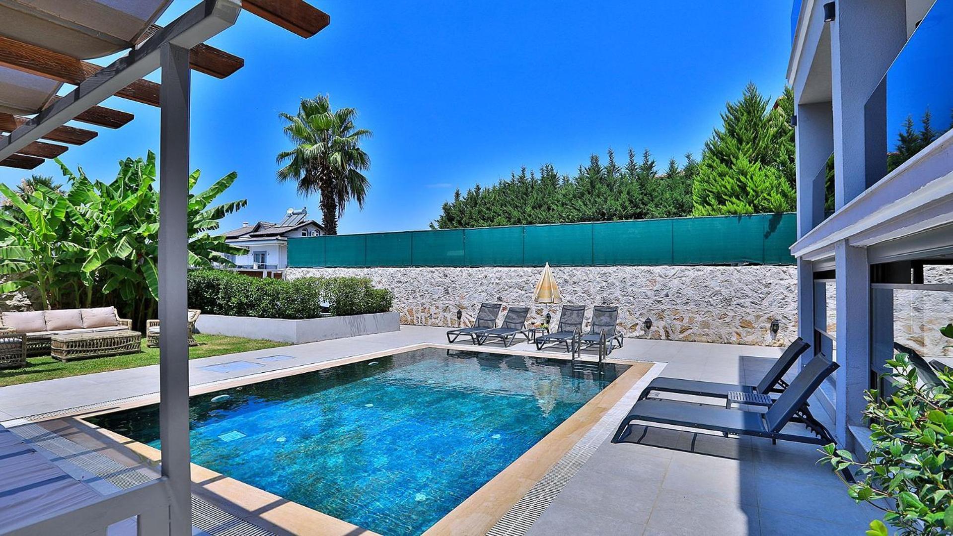 Villa 3 Bedroom In Oludeniz - 5832 *