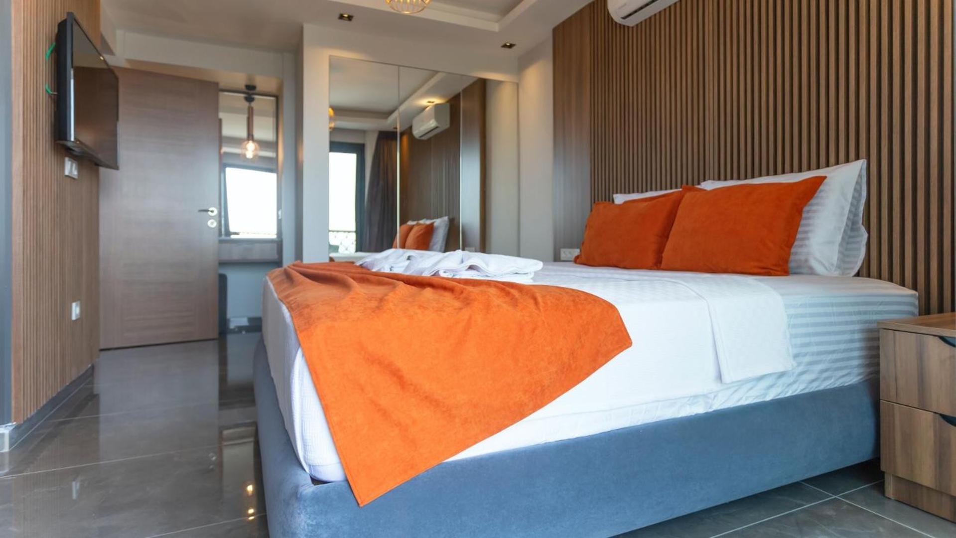 Oludeniz 4 Bedroom - 9318 Villa Fethiye