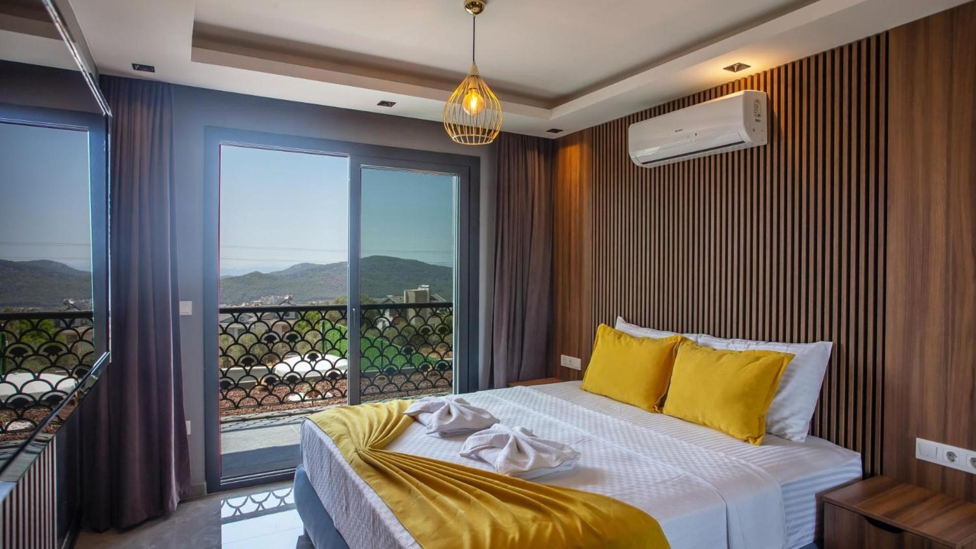Villa Oludeniz 4 Bedroom - 9318 *