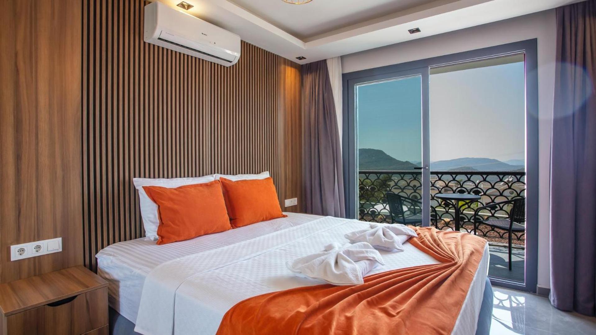 Oludeniz 4 Bedroom - 9318 Villa *