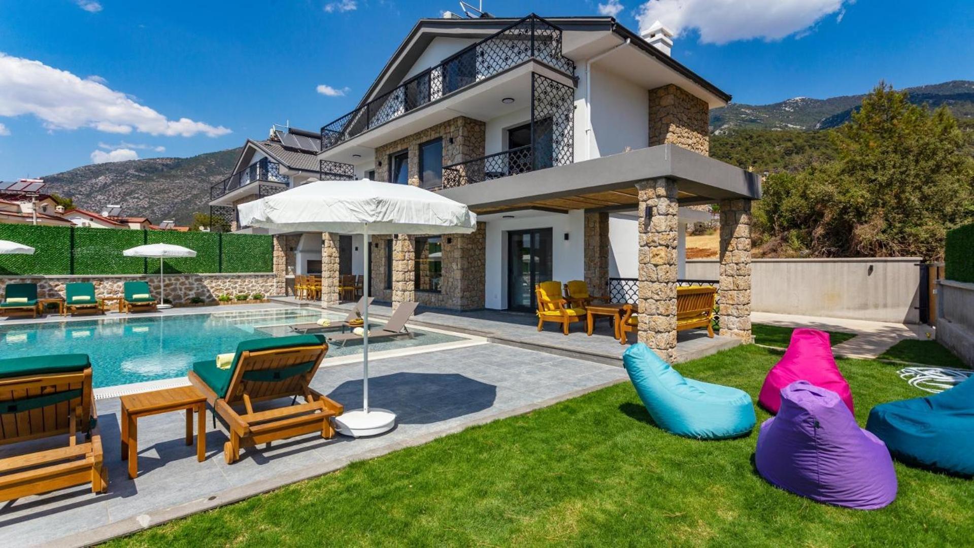 Villa Oludeniz 4 Bedroom - 9318