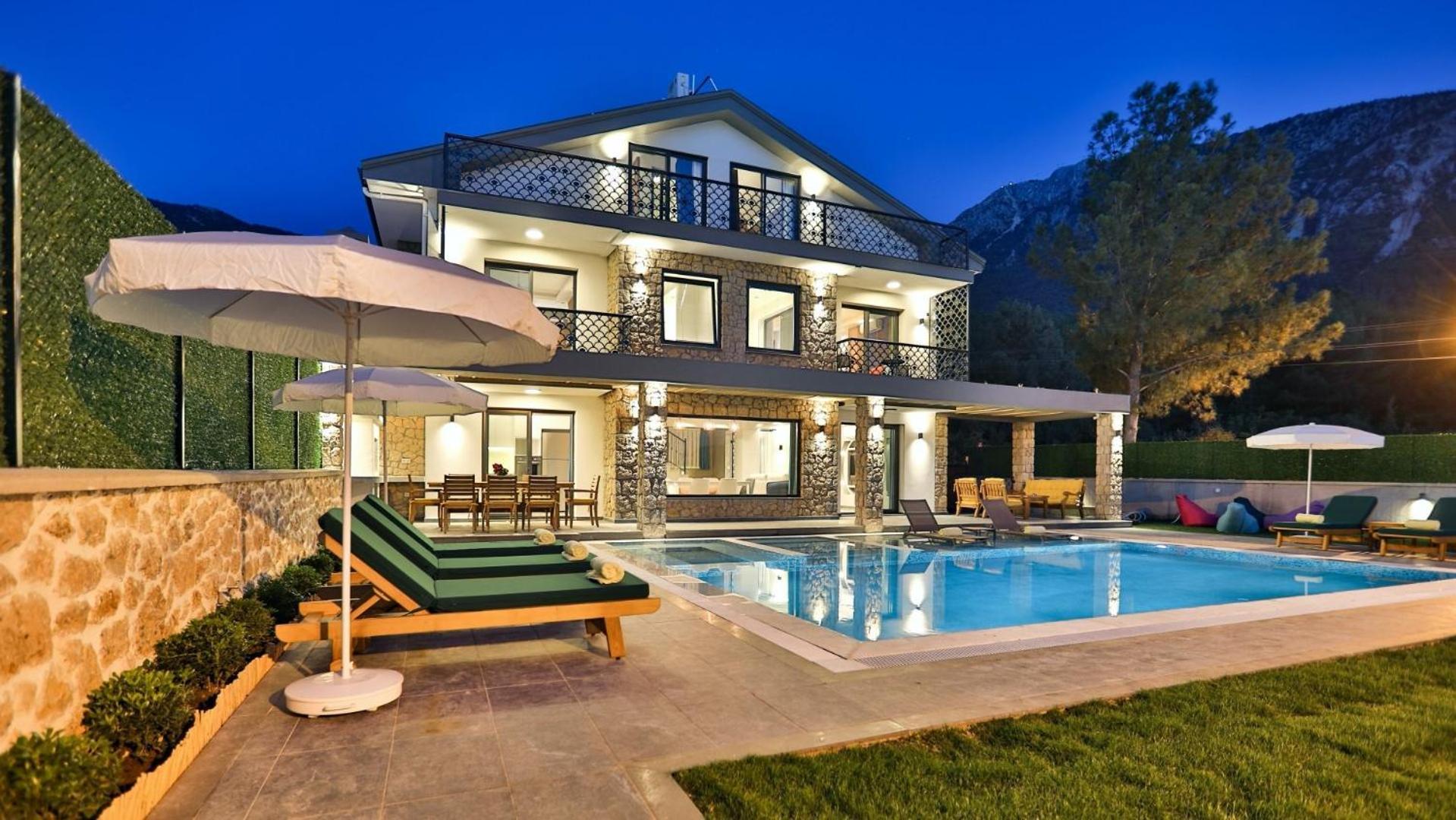Villa Oludeniz 4 Bedroom - 9318