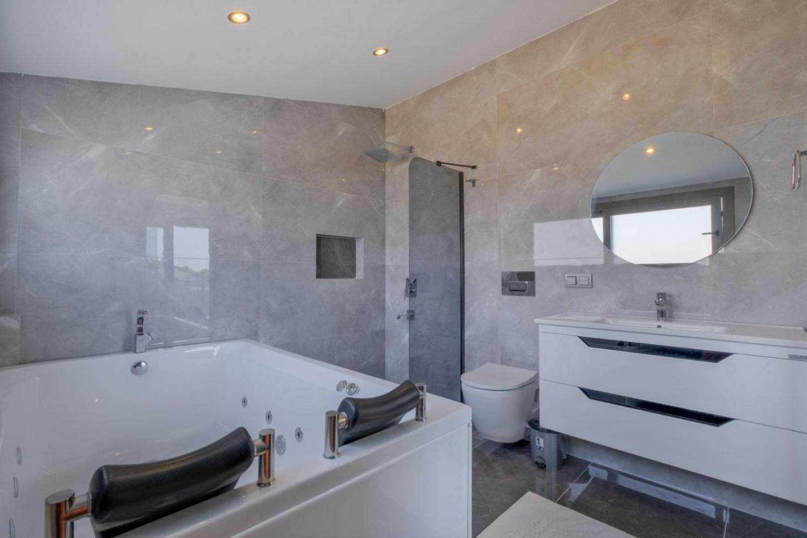 Alisen 2 Villa *