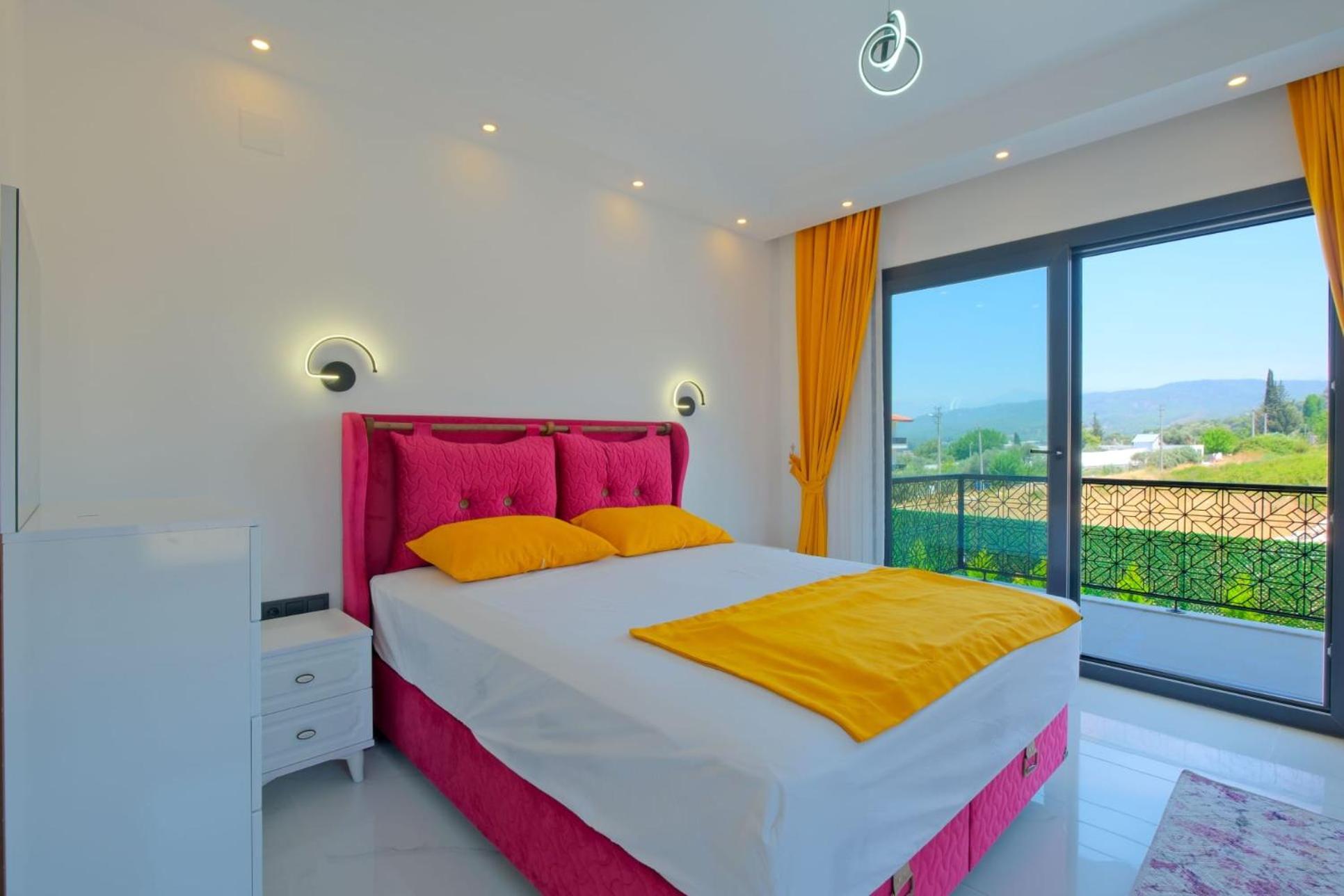Villa Mera 1