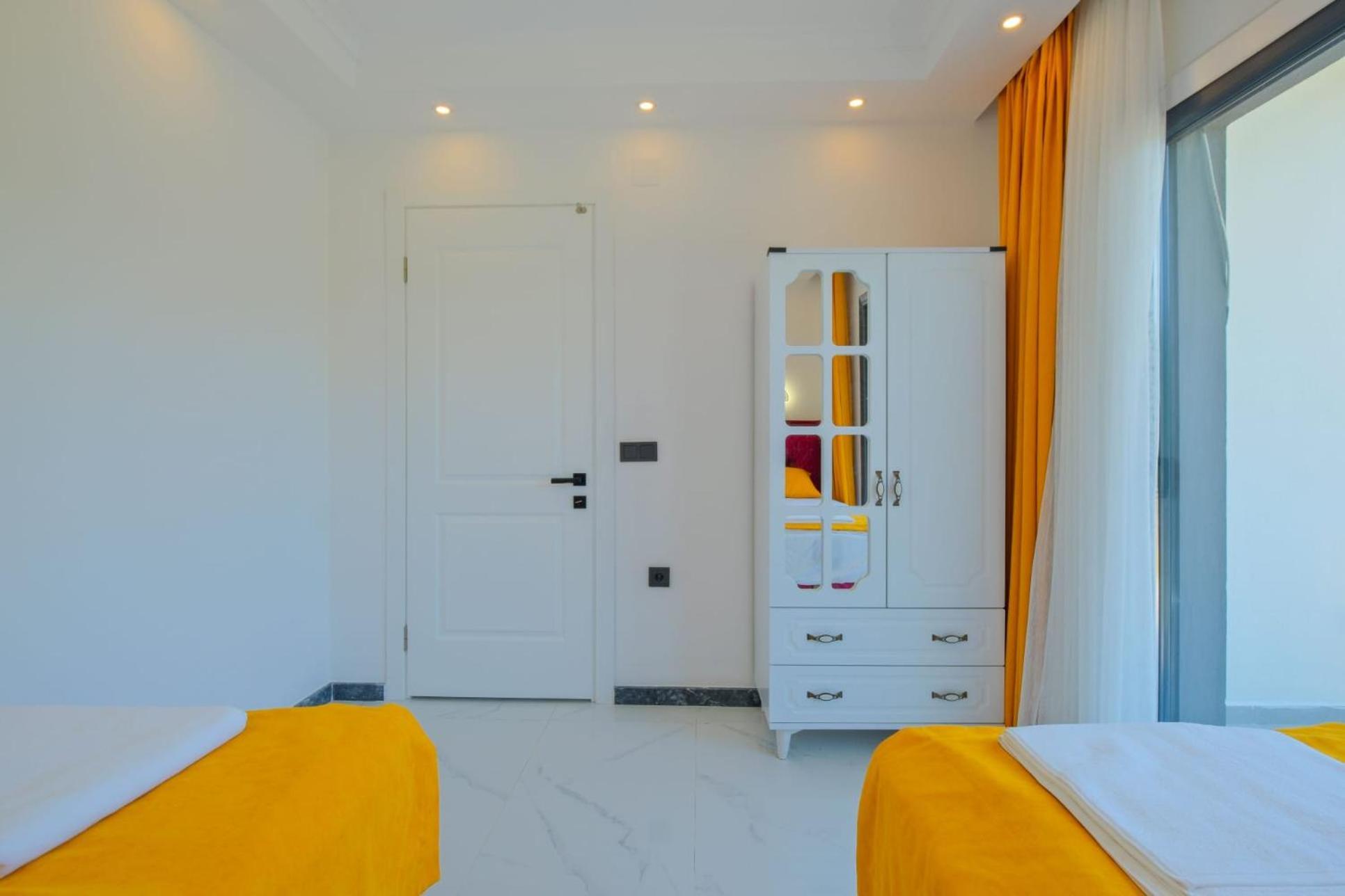 Villa Mera 1 *