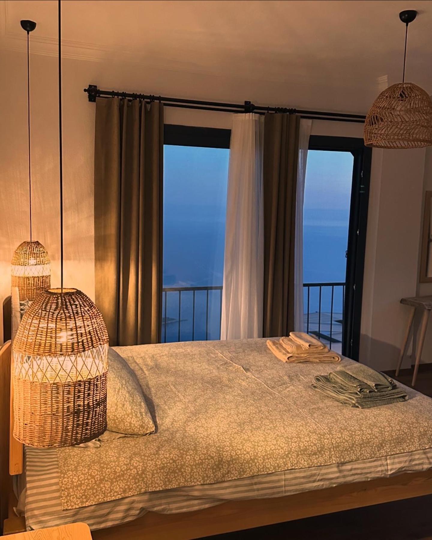 Villa Mavinin Sonsuz Tonu 3 Yatak Odasi 3 Banyo Fethiye