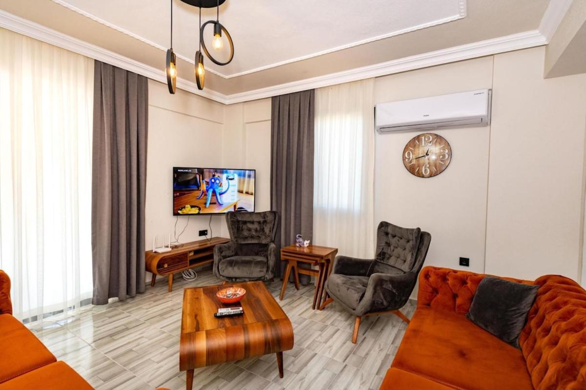 Villa Olive Oyl - With Private Pool For 6 People In Hisaronue