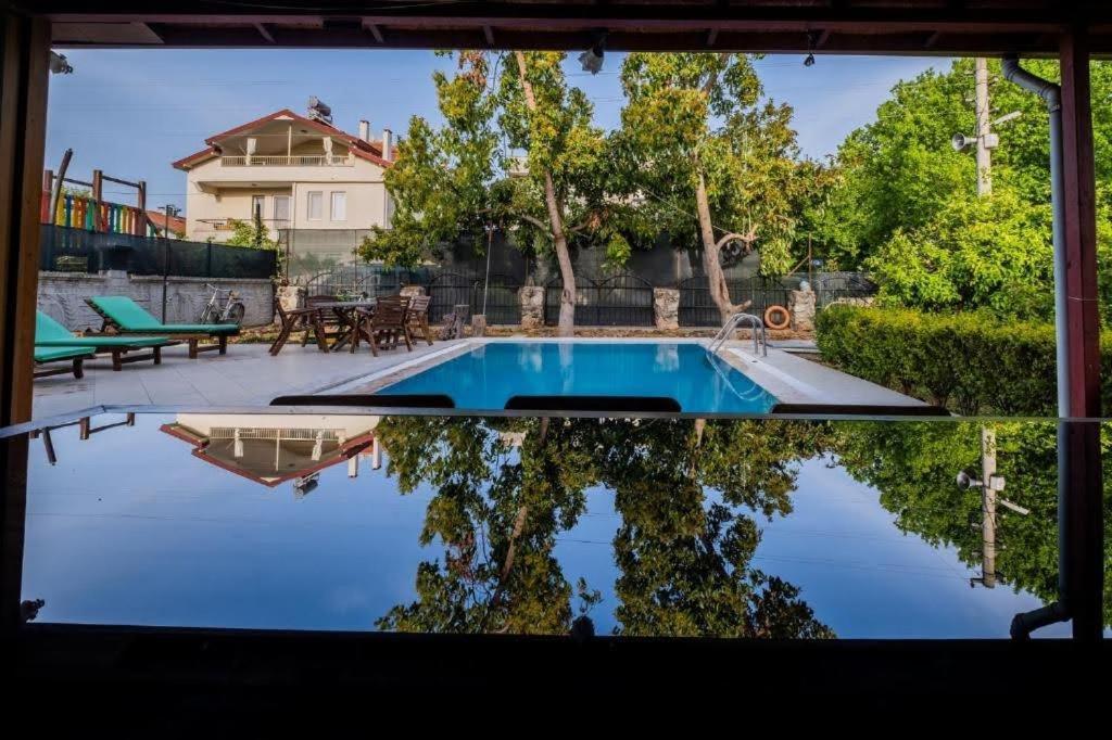 Can Villa