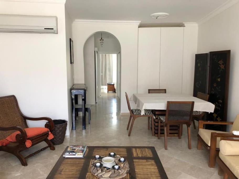 Apartment Min 1 Month Calis In Seafront Estate *