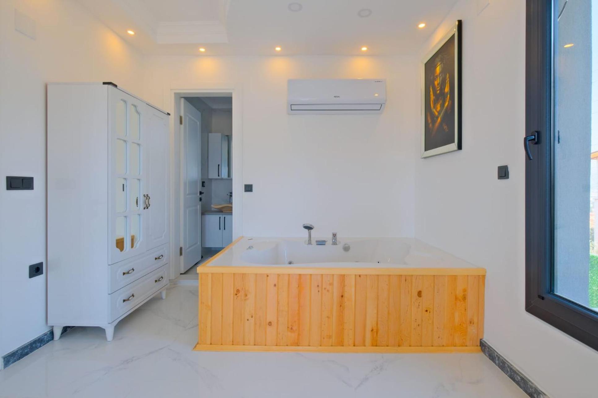 Villa Mera 2 *