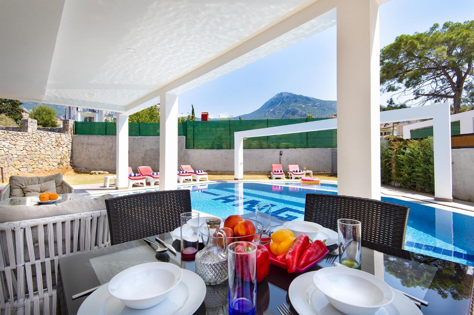 Hisar Celebrity E * Fethiye