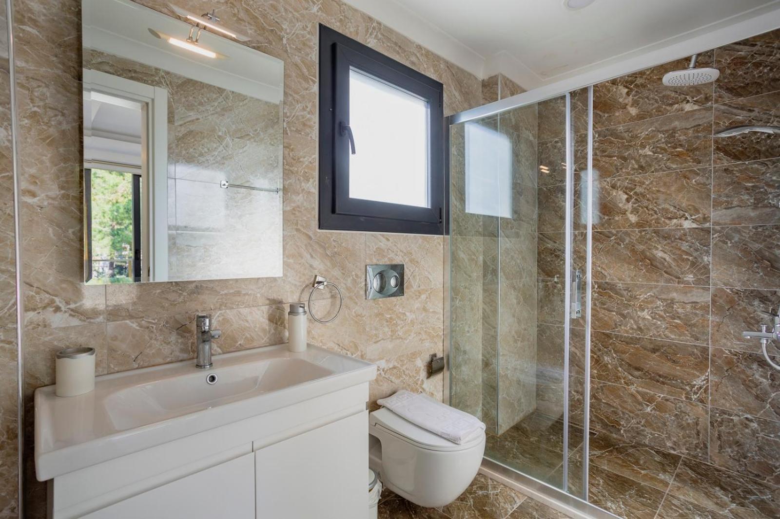 Villa Hisar Celebrity D