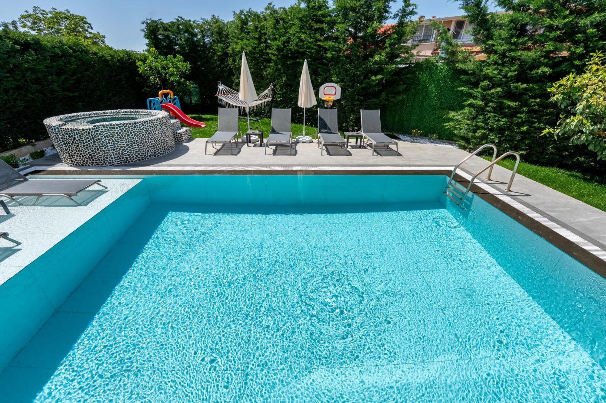 Villa Luxury In The Center Of Hisaronu *