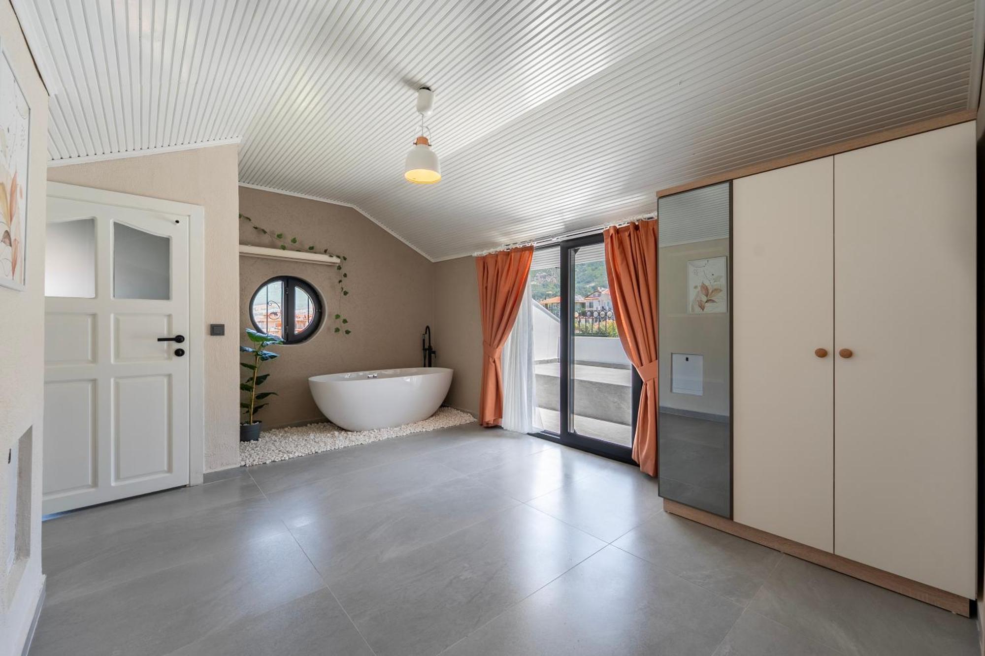 Villa Luxury In The Center Of Hisaronu *