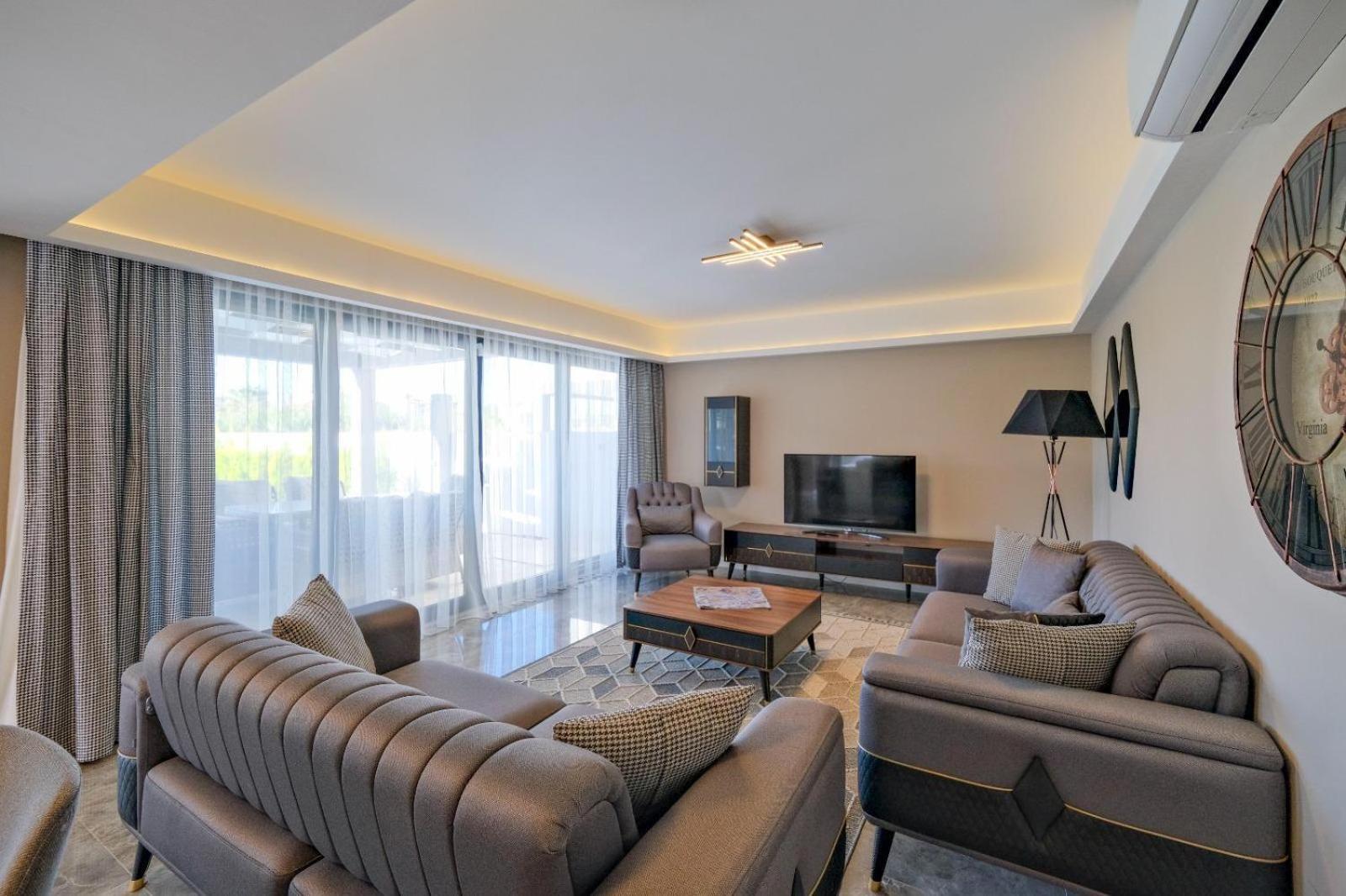 Royal-1 * Fethiye