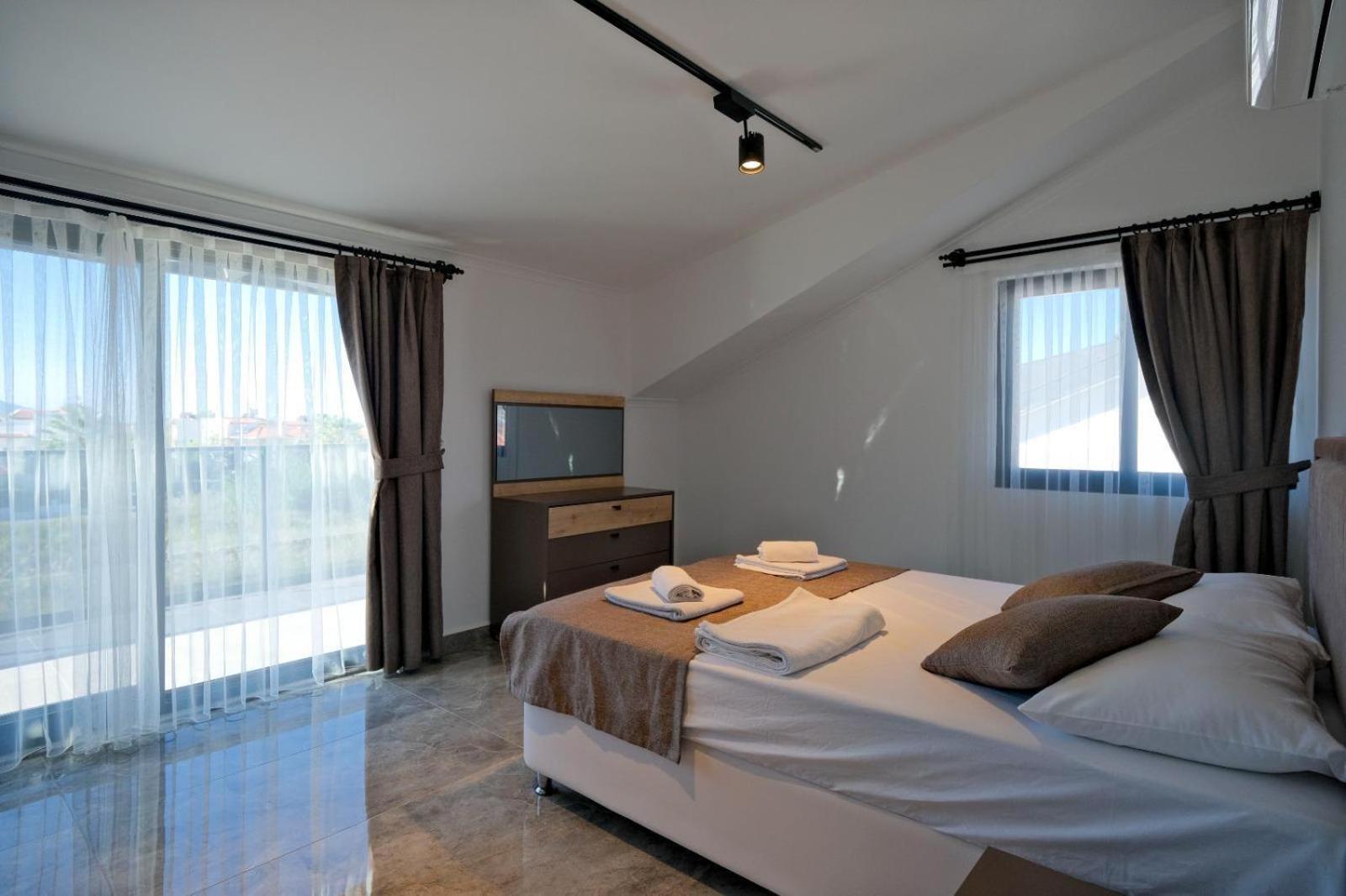 Royal-1 * Fethiye