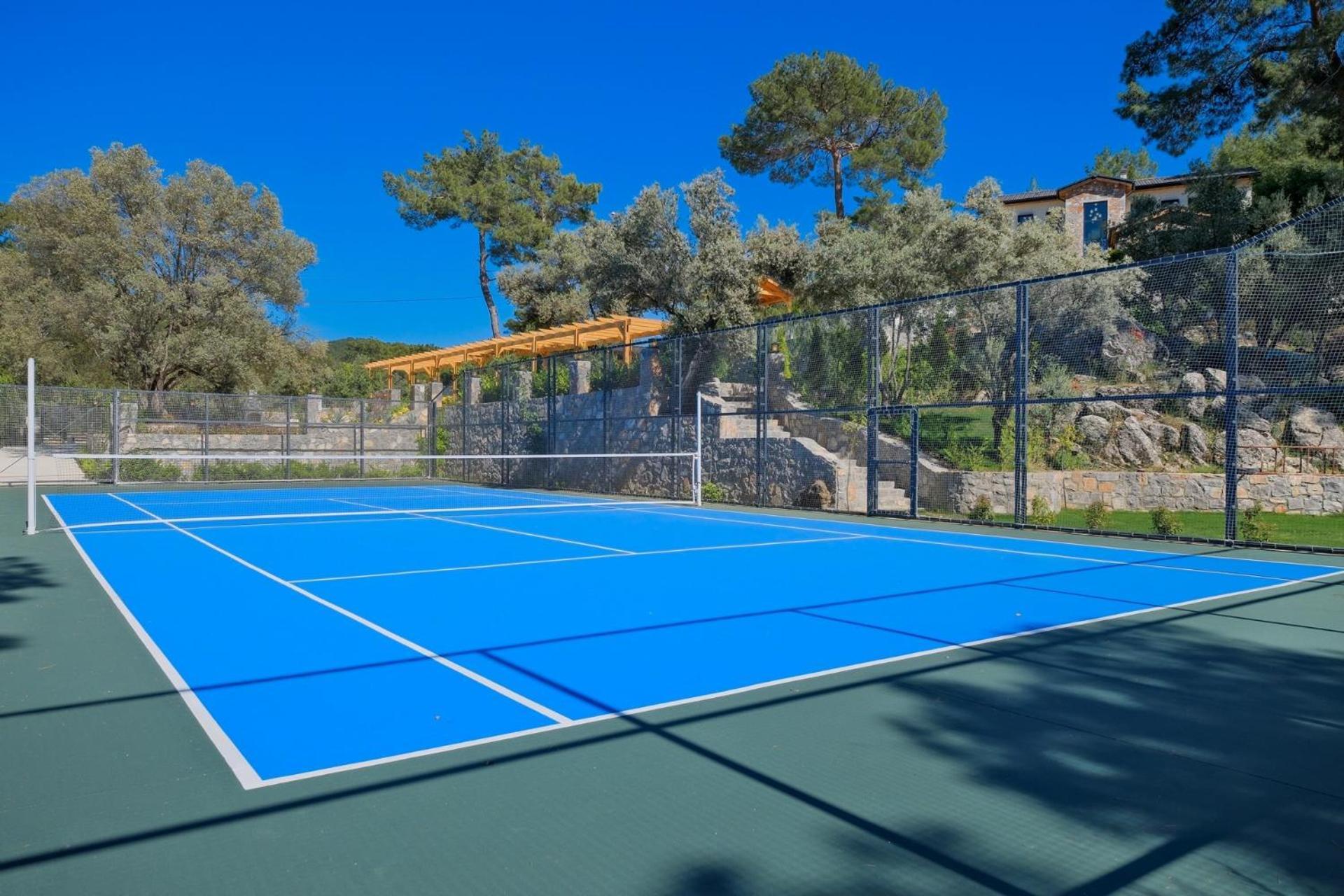 Sharapova Villa *