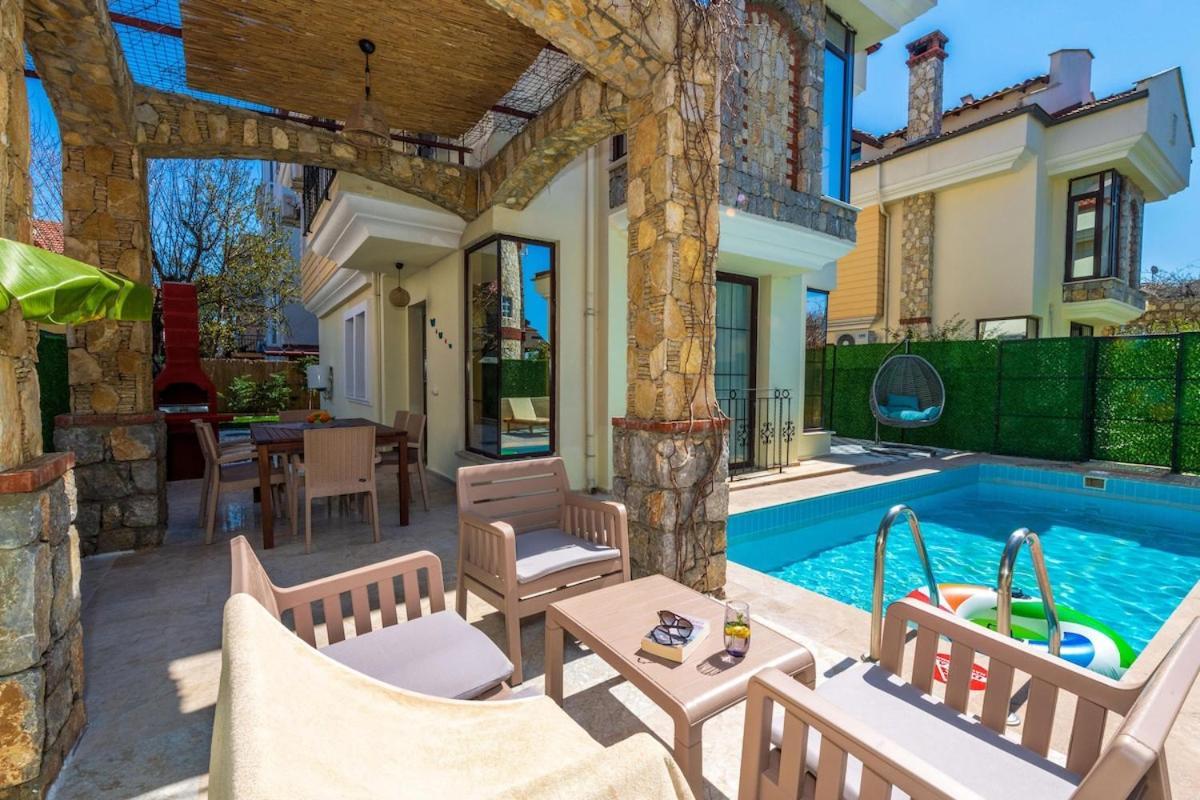 Villa Gelincik, *