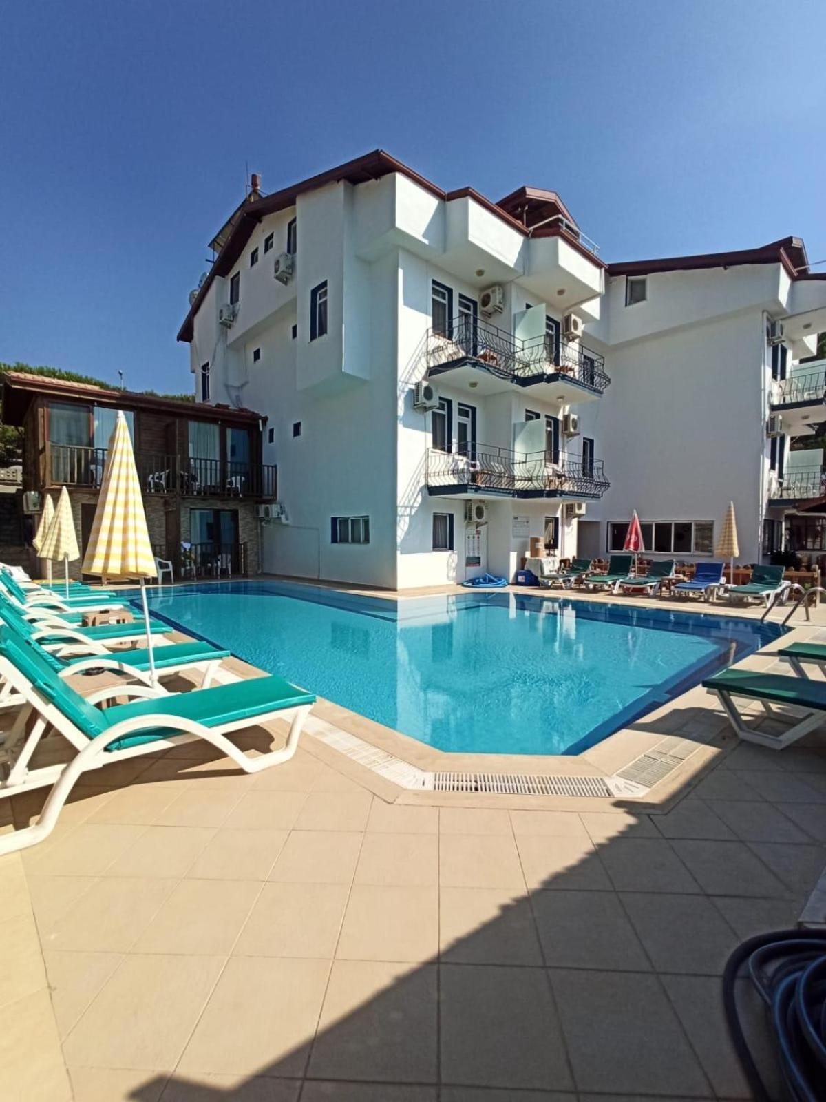 Hotel Mut