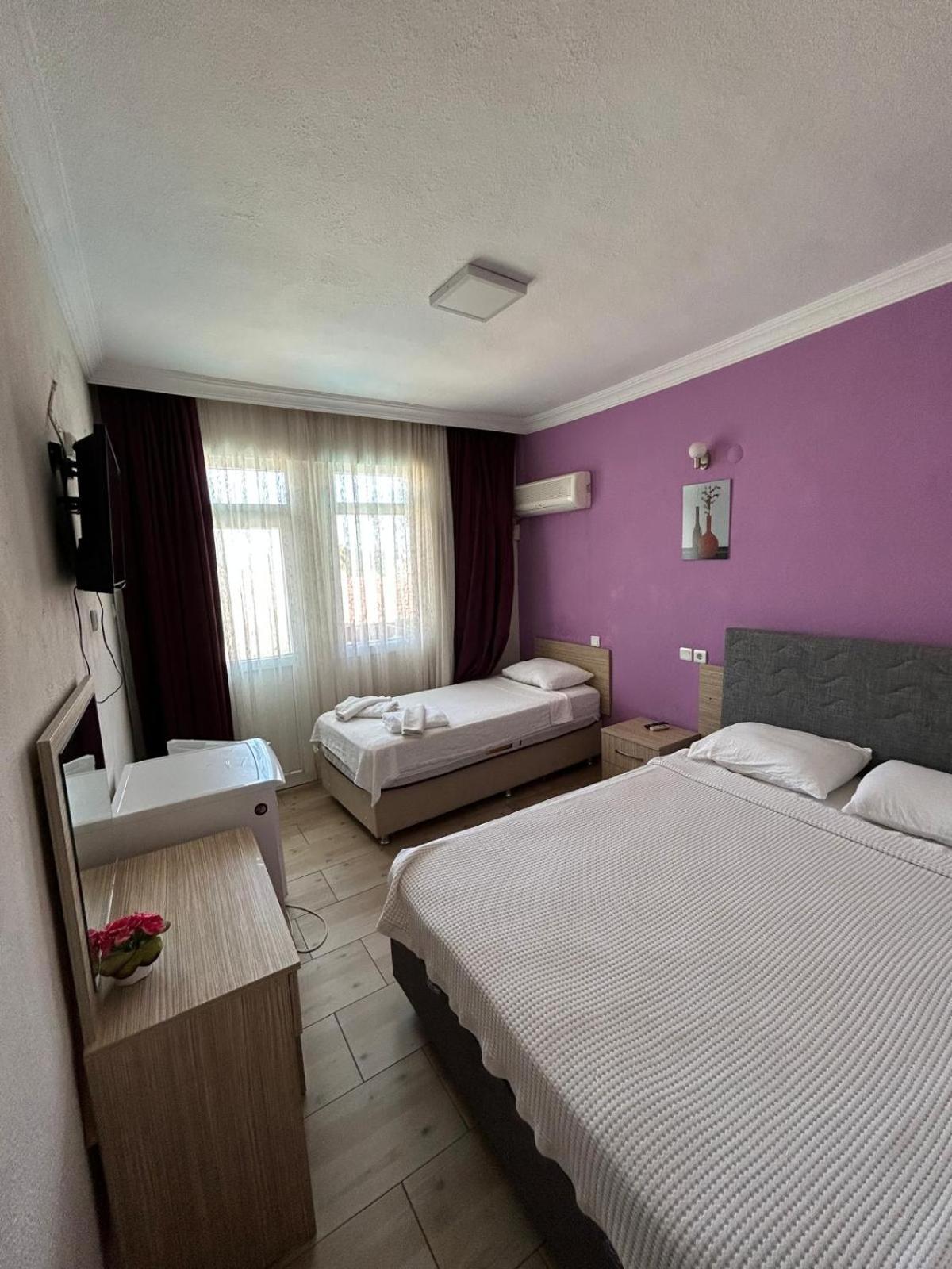 Hotel Mut 3*