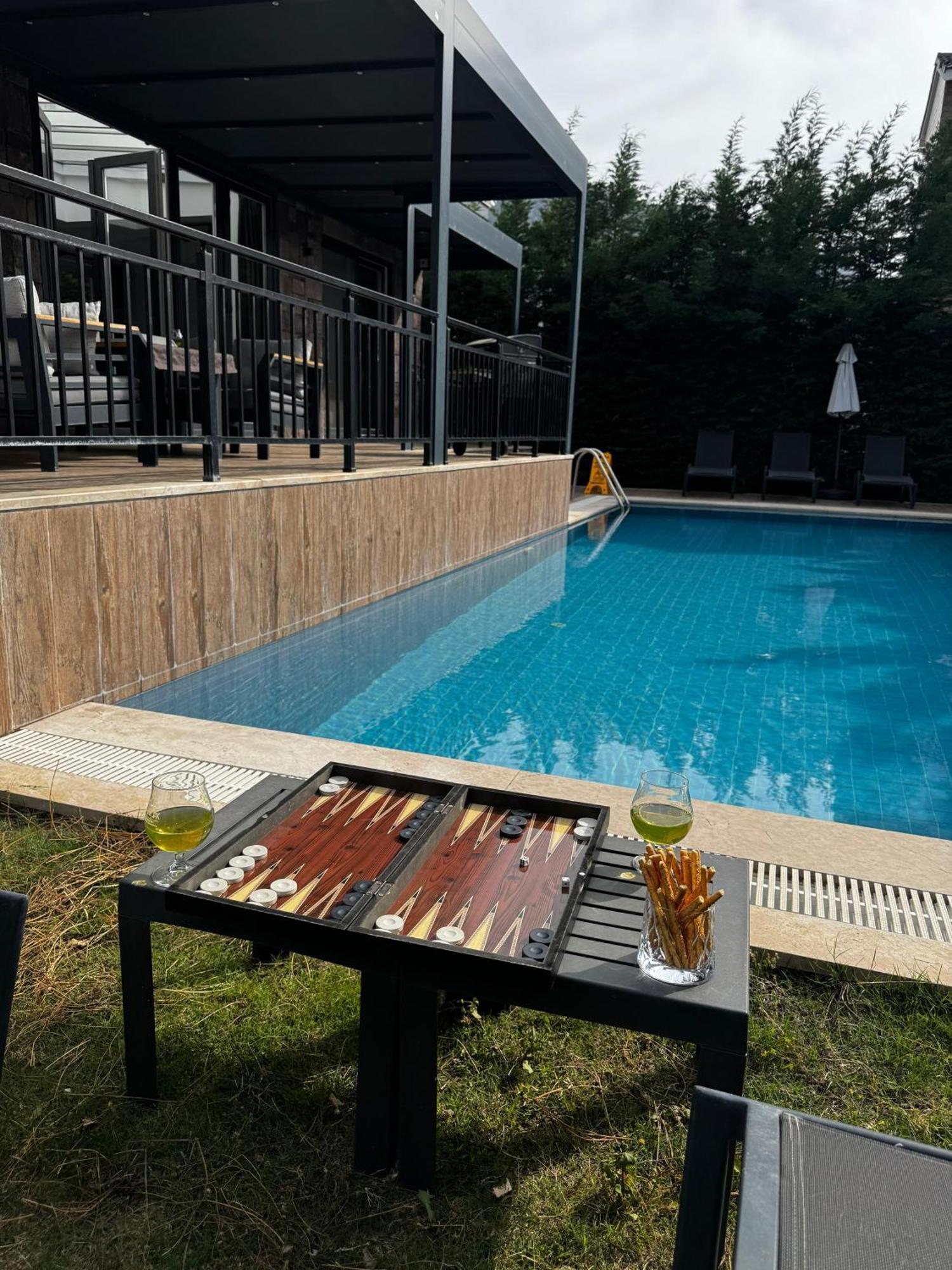 Sayir 2 Premium Villa's Villa