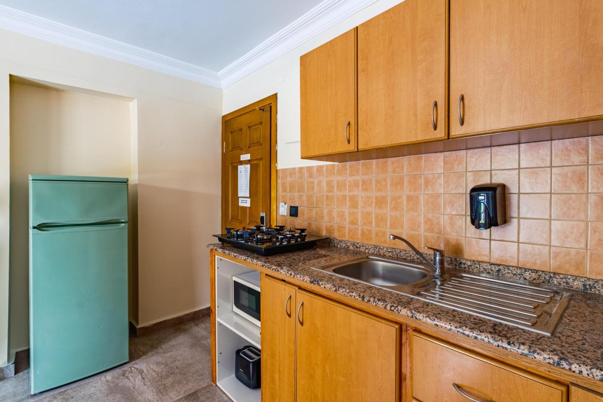 Ten Apart Hotel
