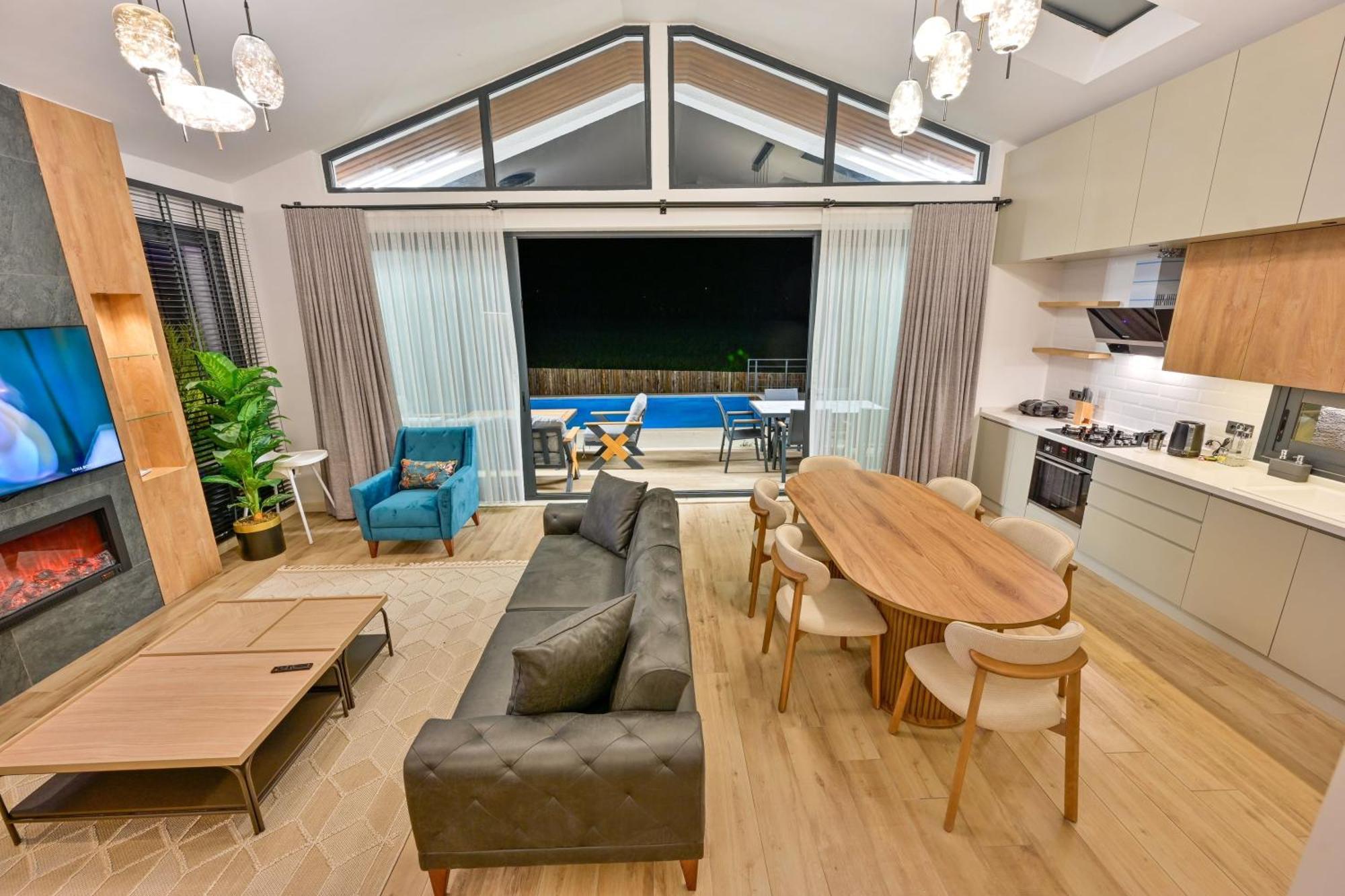 Villa Odella - Luxury Villa For 6 In Seydikemer Zorlar