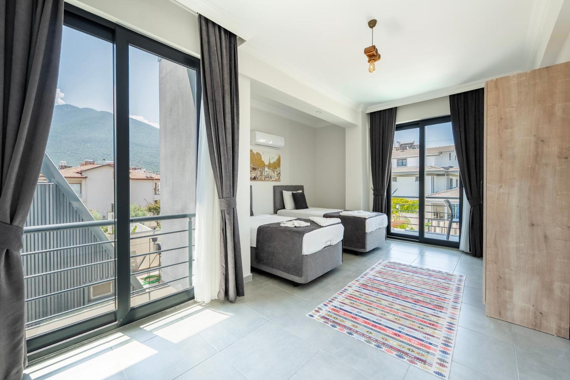 Holiday home AtliVilla *