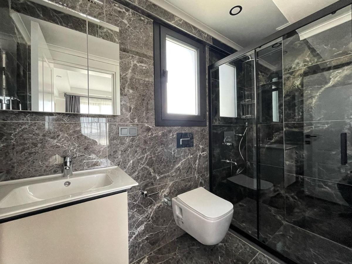 Villa Luxury In Oeluedeniz