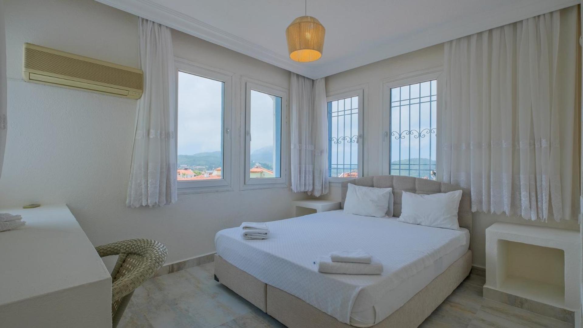 Villa Lorraine By Solo At Hisaroenue